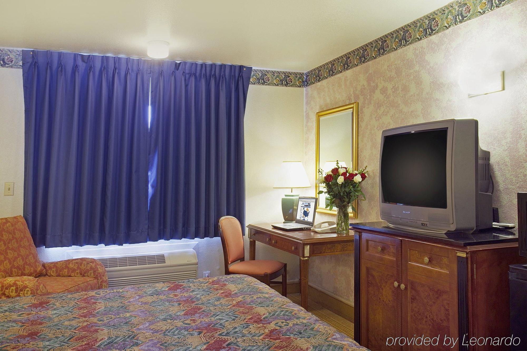 Americas Best Value Inn Richmond Chambre photo