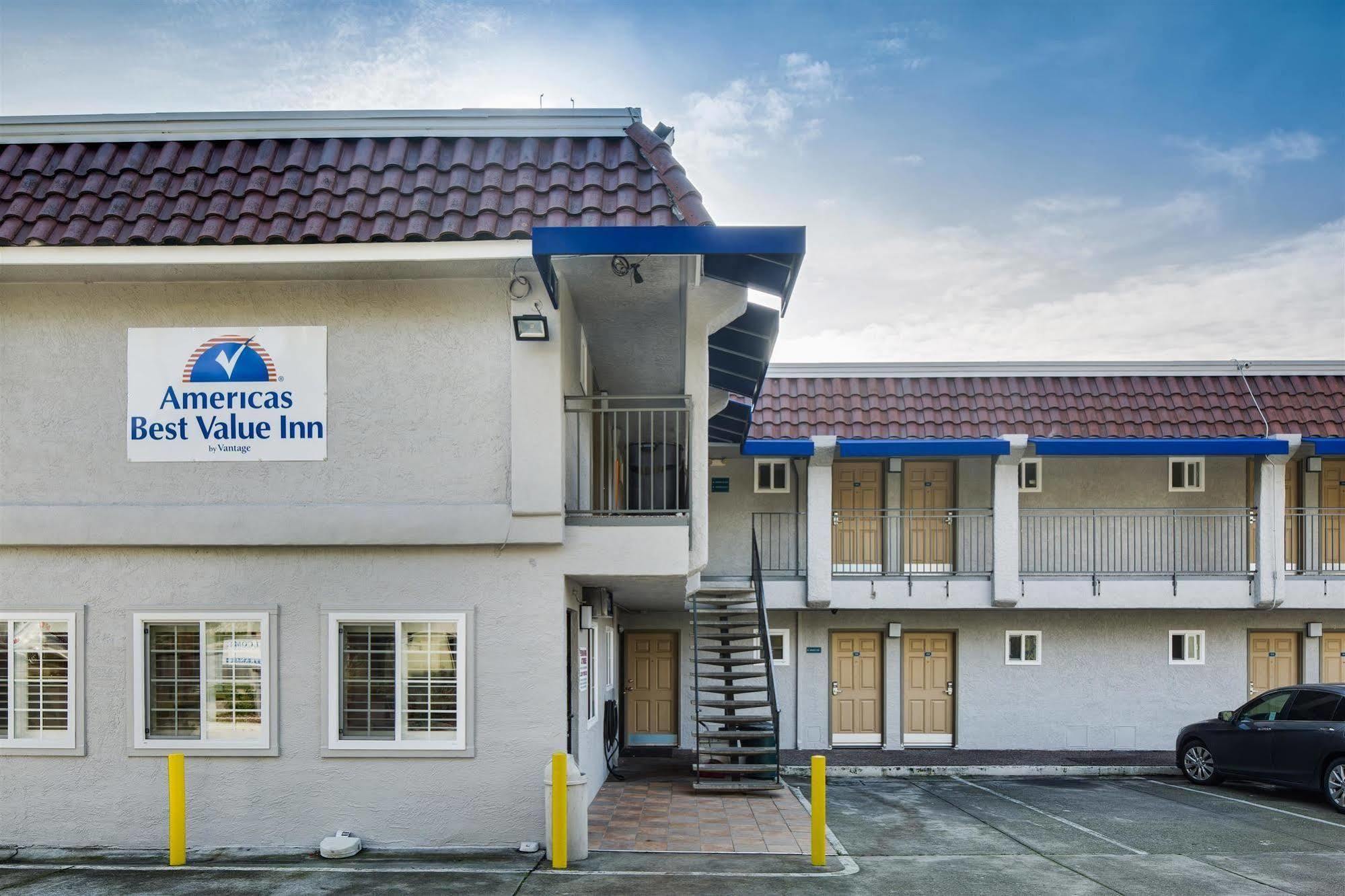 Americas Best Value Inn Richmond Extérieur photo