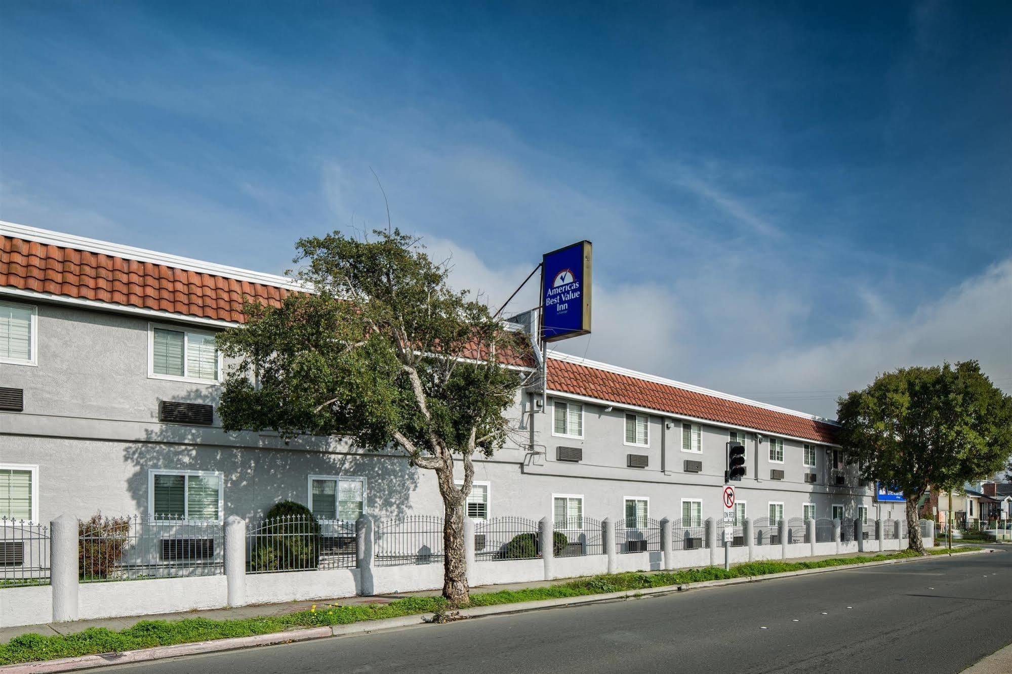 Americas Best Value Inn Richmond Extérieur photo